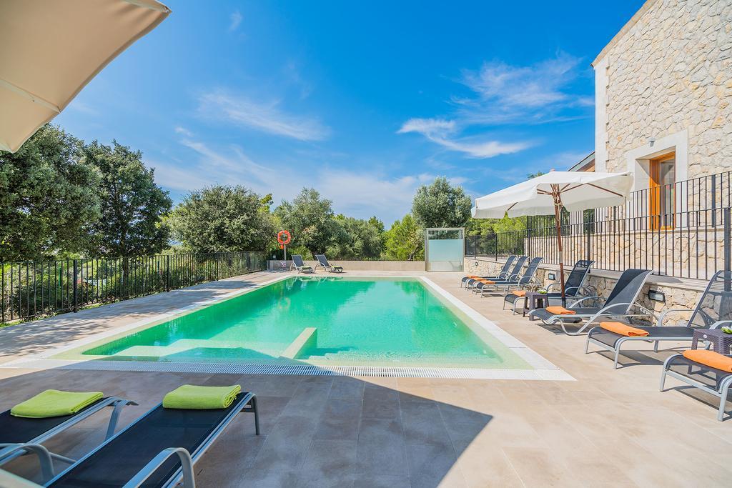Villa Salou Alcudia  Exteriör bild